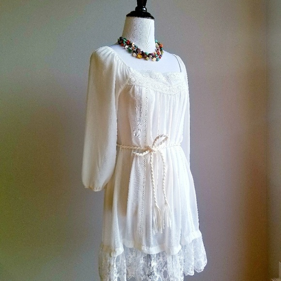 Ivory Tunic - Picture 2 of 7